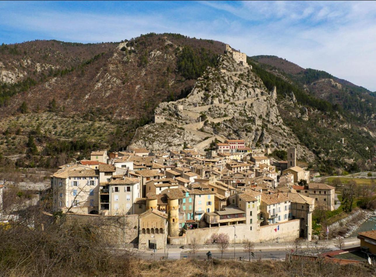 Chambre Aux Gorges De Daluis Guillaumes Exteriér fotografie